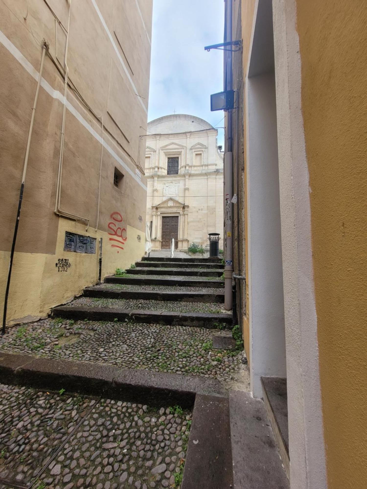 Domo Azuni Apartman Sassari Kültér fotó