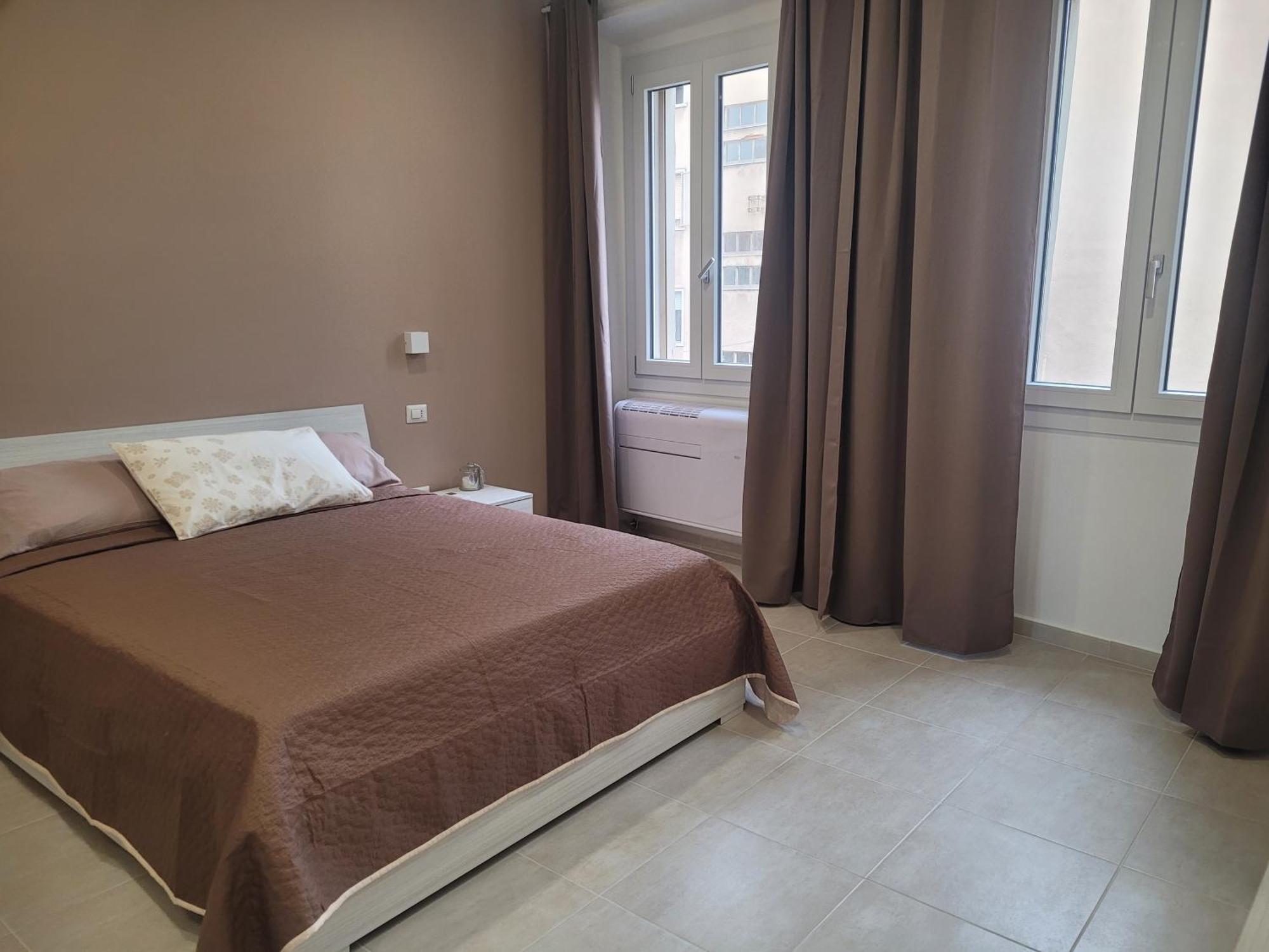 Domo Azuni Apartman Sassari Kültér fotó